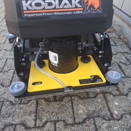 Kodiak K12R Orbital
