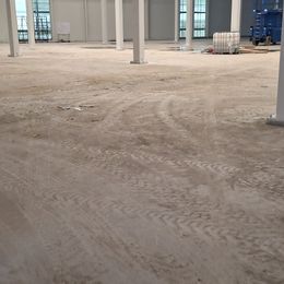 Bauendreinigung auf Grossbaustellen – Effizienz durch saubere Baustellen