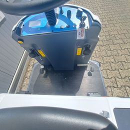 Aufsitz-Kehrsaugmaschine Dulevo 1000 Spark EH Dulevo 1000 Spark EH